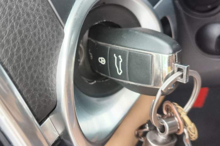 Used Porsche Cayenne 2015 Cayenne 3.0T Vehicle Key