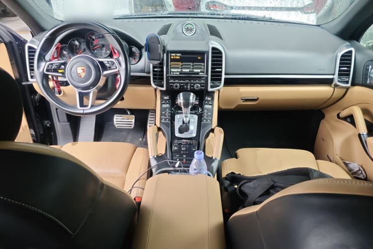 Used Porsche Cayenne 2015 Cayenne 3.0T Center Console