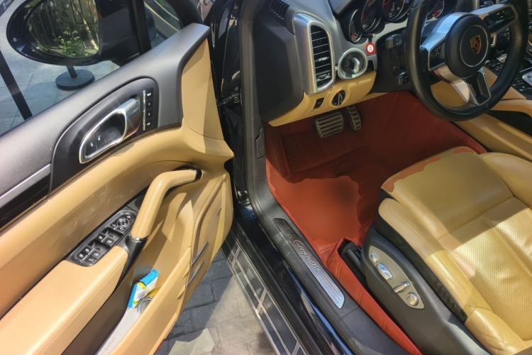 Used Porsche Cayenne 2015 Cayenne 3.0T Driver Seat