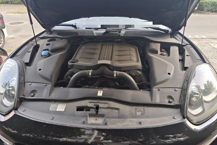 Used Porsche Cayenne 2015 Cayenne GTS 3.6T Engine Bay