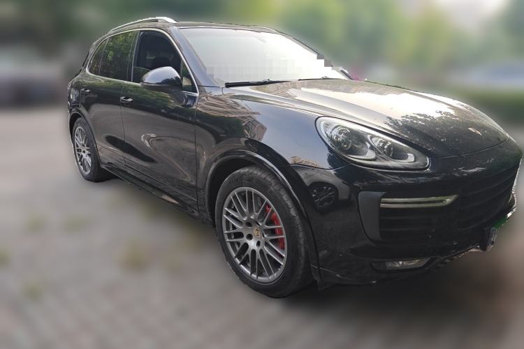 Used Porsche Cayenne 2015 Cayenne GTS 3.6T Front Right 45 Deg