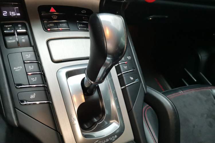 Used Porsche Cayenne 2015 Cayenne GTS 3.6T Gear Lever