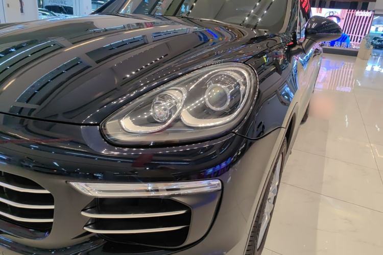 Used Porsche Cayenne 2015 Cayenne 3.0T Left Front Headlight