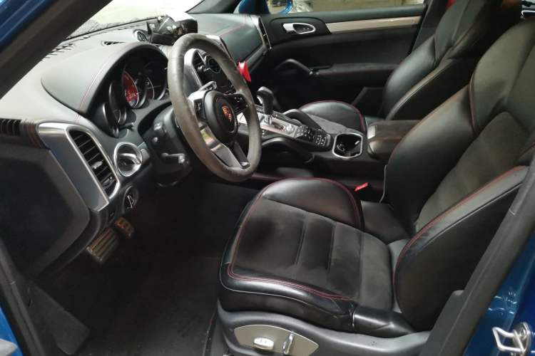 Used Porsche Cayenne 2015 Cayenne GTS 3.6T Left Front Seat