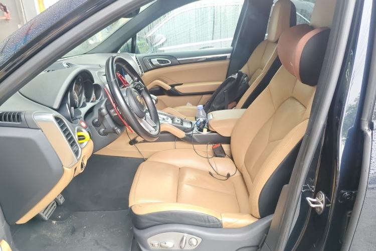 Used Porsche Cayenne 2015 Cayenne 3.0T Left Front Seat