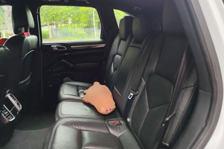 Used Porsche Cayenne 2015 Cayenne 3.0T Left Rear Seat