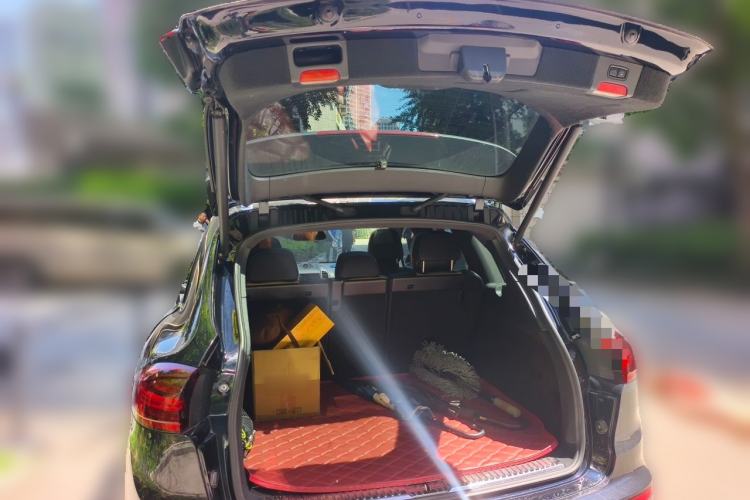 Used Porsche Cayenne 2015 Cayenne 3.0T Trunk