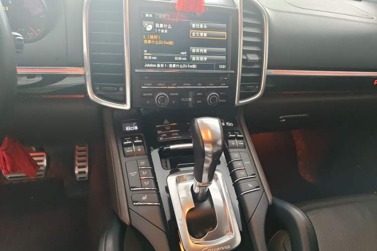 Used Porsche Cayenne 2015 Cayenne 3.0T Audio And AC Panel