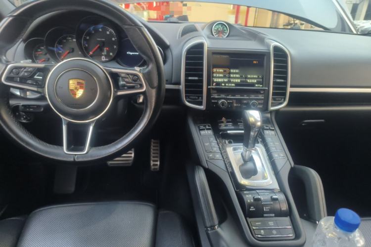 Used Porsche Cayenne 2015 Cayenne 3.0T Center Console