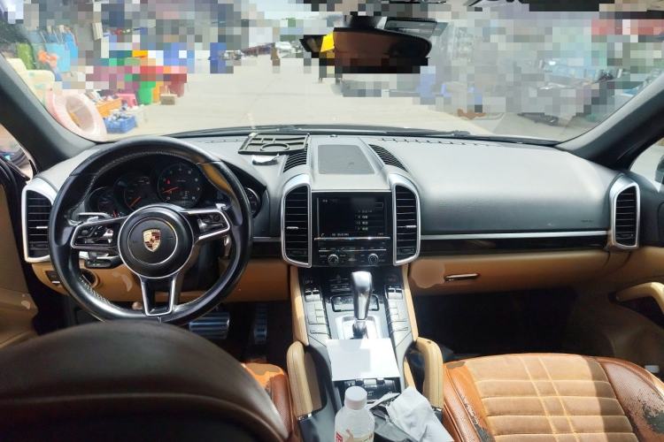 Used Porsche Cayenne 2015 Cayenne 3.0T Center Console