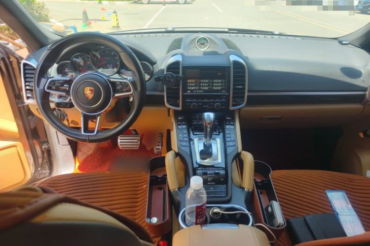 Used Porsche Cayenne 2015 Cayenne 3.0T Center Console