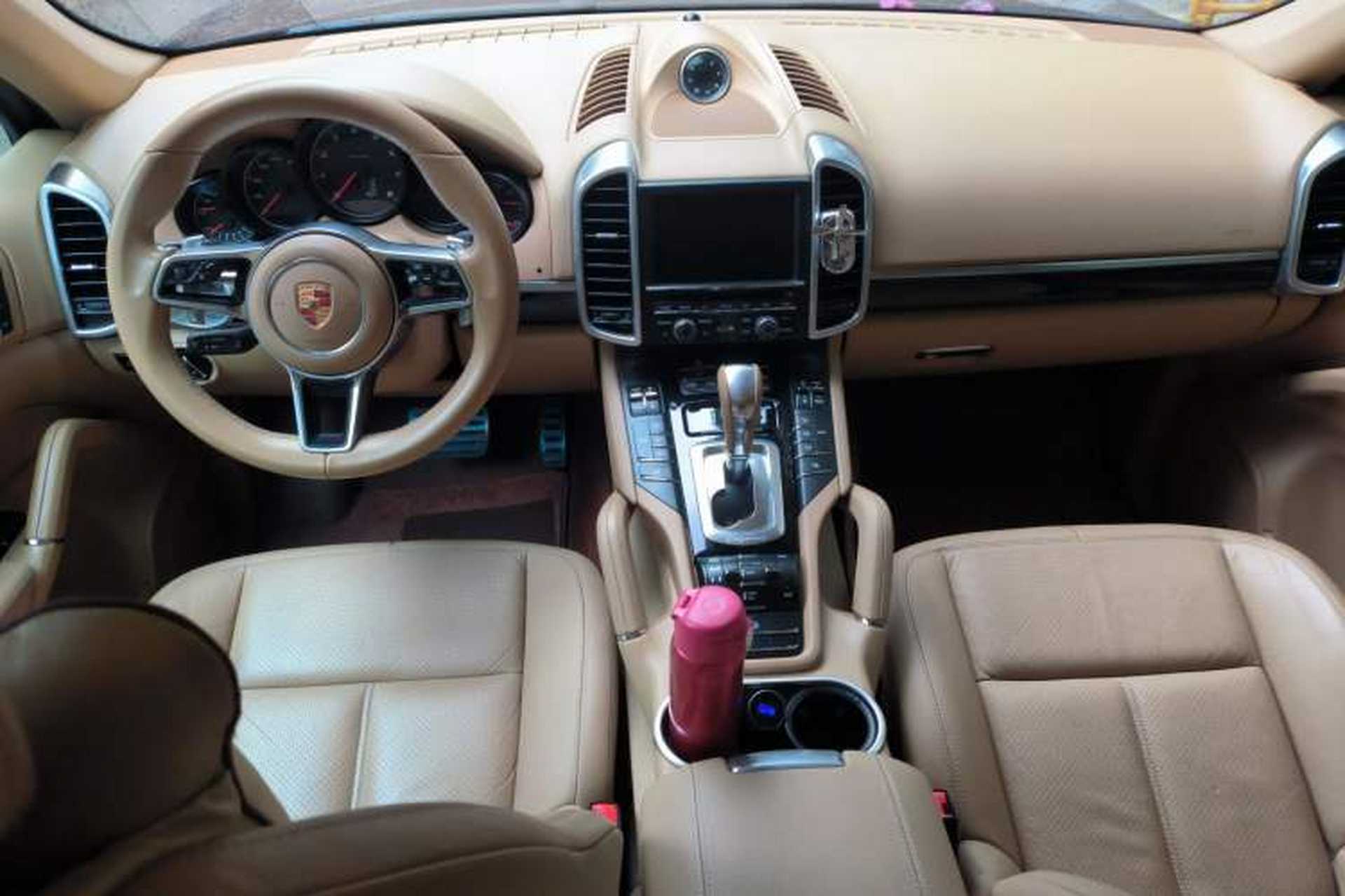 Used Porsche Cayenne 2015 Cayenne 3.0T Center Console