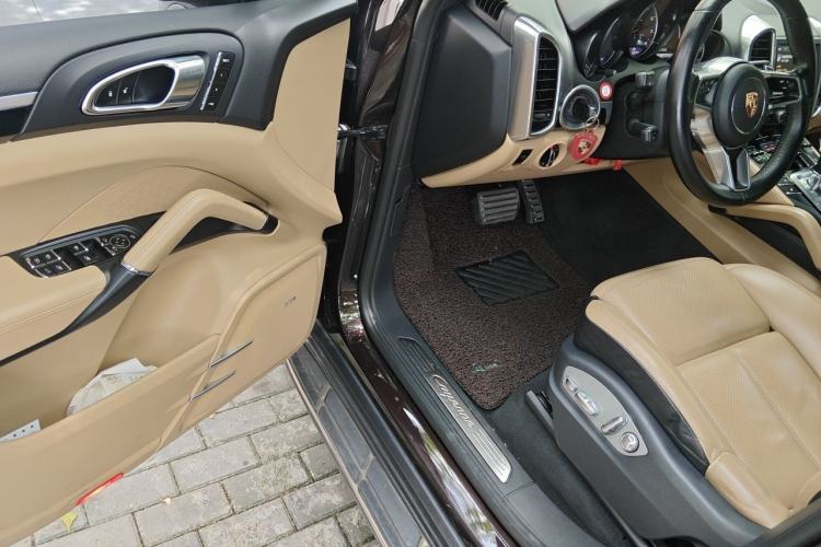 Used Porsche Cayenne 2015 Cayenne 3.0T Driver Seat
