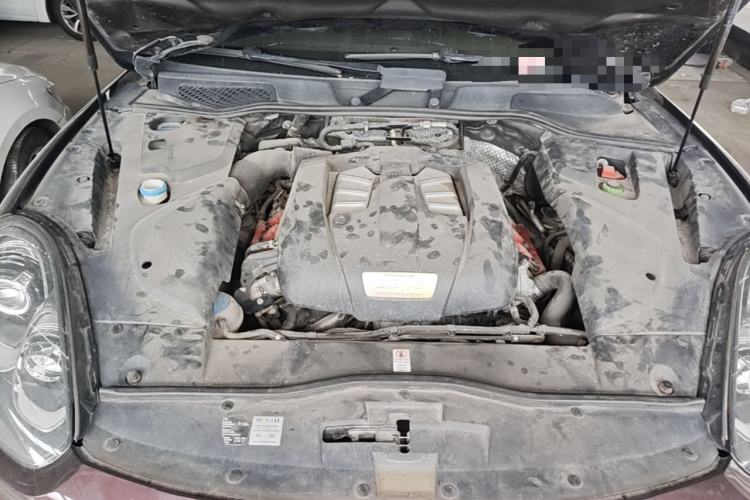 Used Porsche Cayenne 2015 Cayenne 3.0T Engine Bay