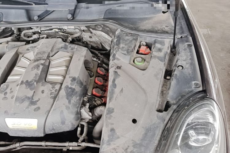 Used Porsche Cayenne 2015 Cayenne 3.0T Engine Bay Left
