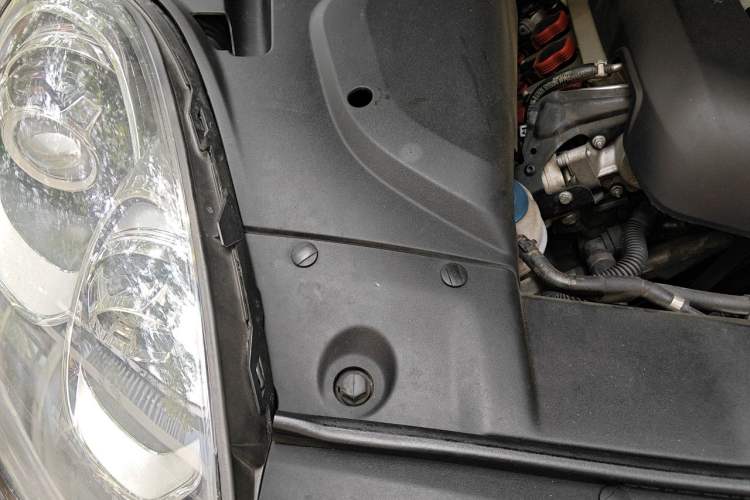 Used Porsche Cayenne 2015 Cayenne 3.0T Engine Bay Right