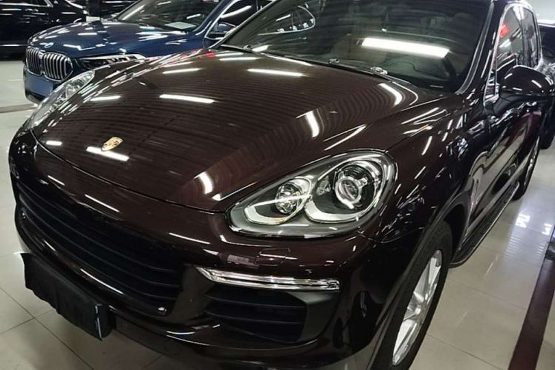 Used Porsche Cayenne 2015 Cayenne 3.0T Front Left 45 Deg