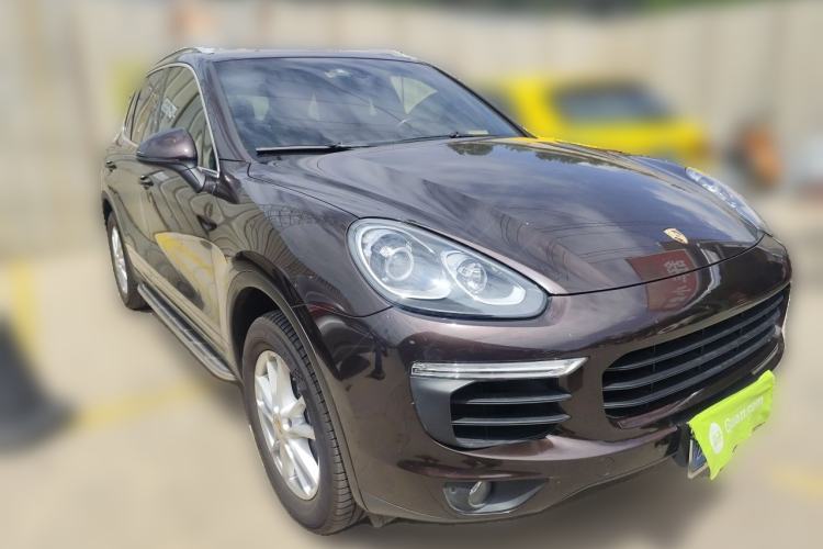 Used Porsche Cayenne 2015 Cayenne 3.0T Front Right 45 Deg