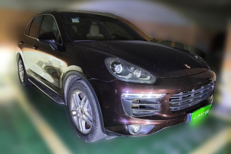 Used Porsche Cayenne 2015 Cayenne 3.0T Front Right 45 Deg