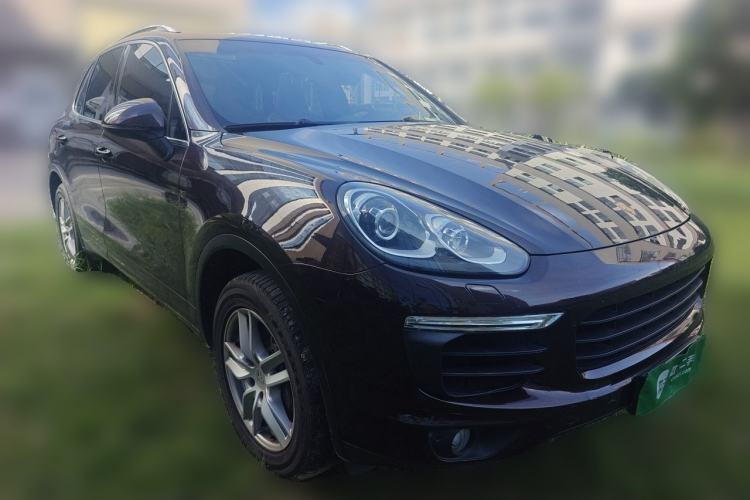 Used Porsche Cayenne 2015 Cayenne 3.0T Front Right 45 Deg