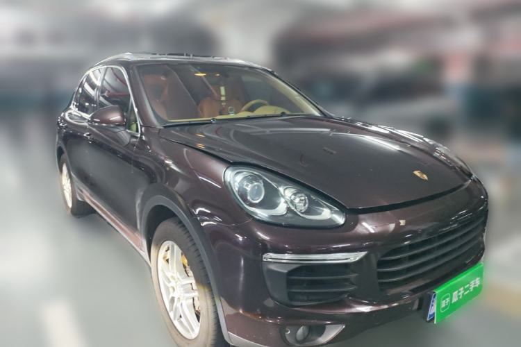 Used Porsche Cayenne 2015 Cayenne 3.0T Front Right 45 Deg