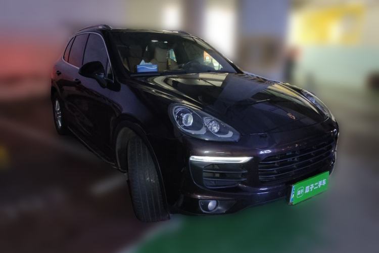 Used Porsche Cayenne 2015 Cayenne 3.0T Front Right 45 Deg