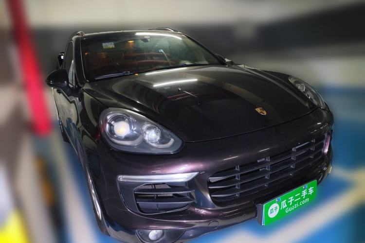 Used Porsche Cayenne 2015 Cayenne 3.0T Front Right 45 Deg