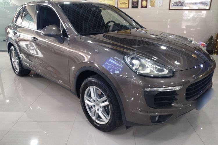 Used Porsche Cayenne 2015 Cayenne 3.0T Front Right 45 Deg