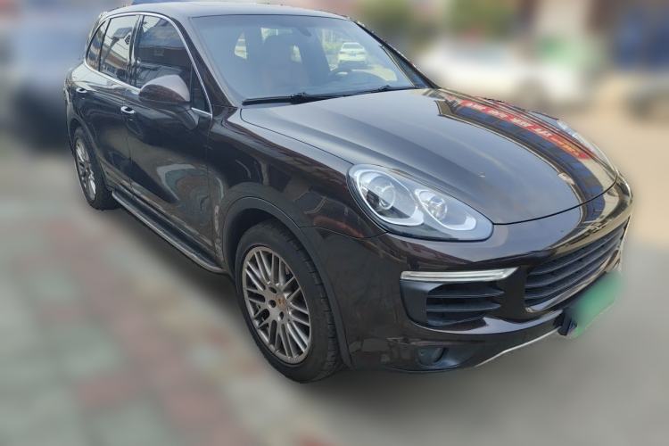 Used Porsche Cayenne 2015 Cayenne 3.0T Front Right 45 Deg