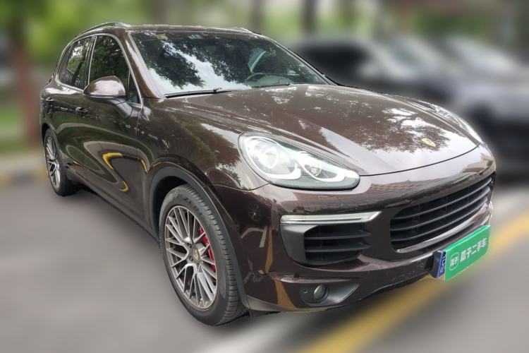 Used Porsche Cayenne 2015 Cayenne 3.0T Front Right 45 Deg