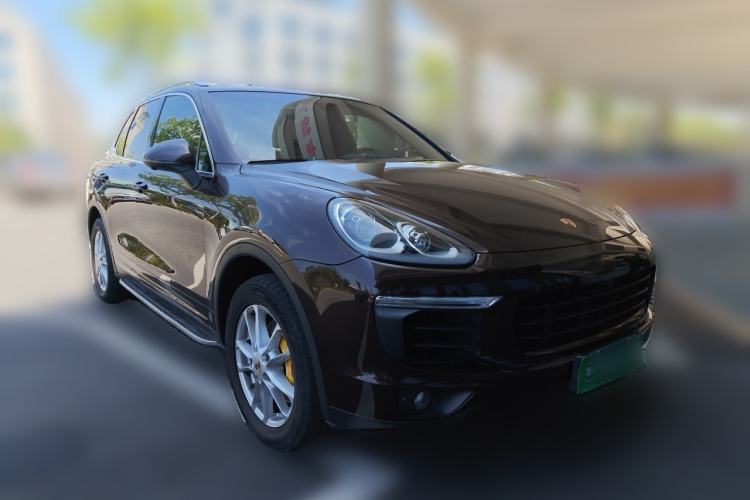 Used Porsche Cayenne 2015 Cayenne 3.0T Front Right 45 Deg