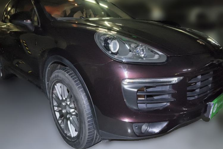 Used Porsche Cayenne 2015 Cayenne 3.0T Front Right 45 Deg