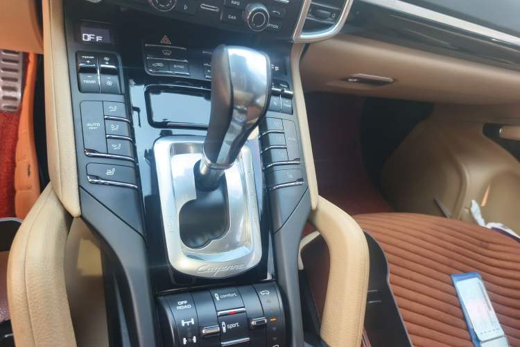 Used Porsche Cayenne 2015 Cayenne 3.0T Gear Lever