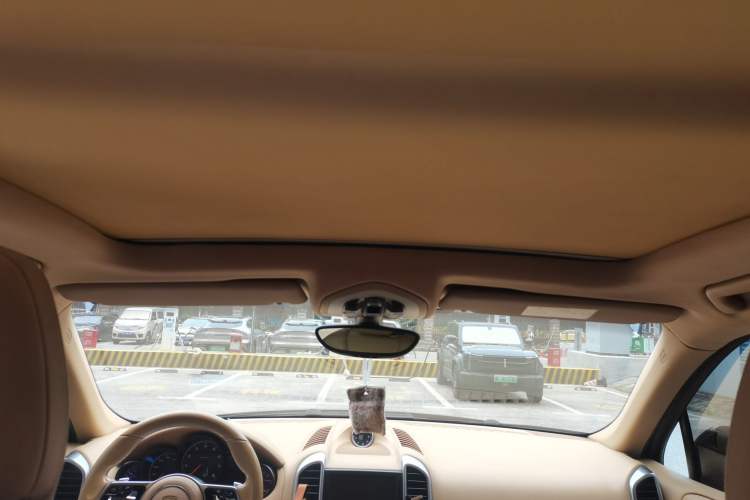 Used Porsche Cayenne 2015 Cayenne 3.0T Headliner