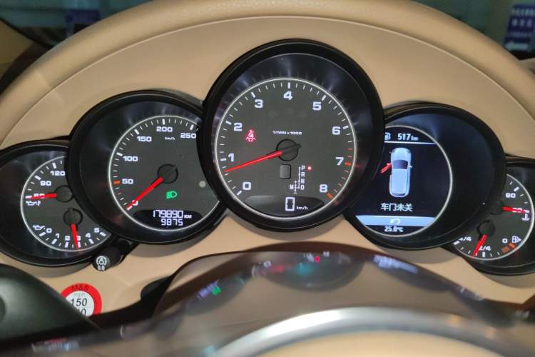 Used Porsche Cayenne 2015 Cayenne 3.0T Instrument Cluster
