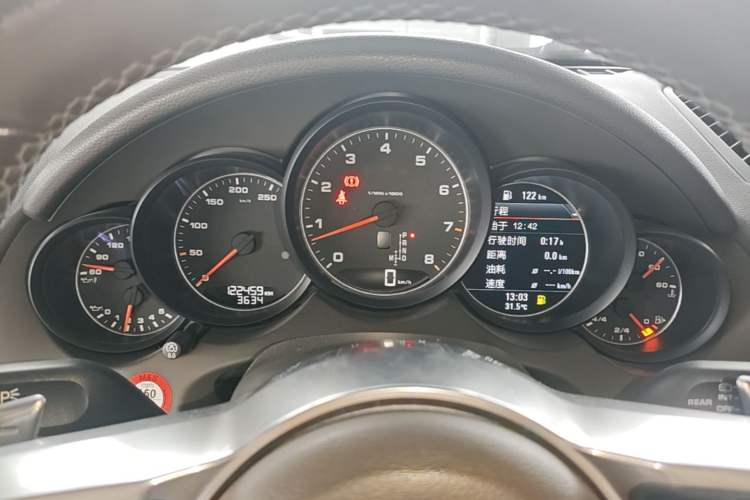 Used Porsche Cayenne 2015 Cayenne 3.0T Instrument Cluster