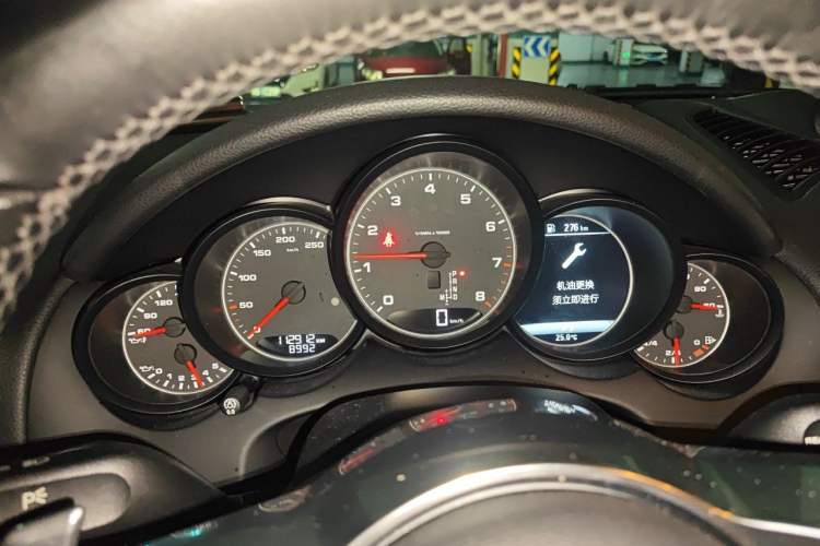 Used Porsche Cayenne 2015 Cayenne 3.0T Instrument Cluster