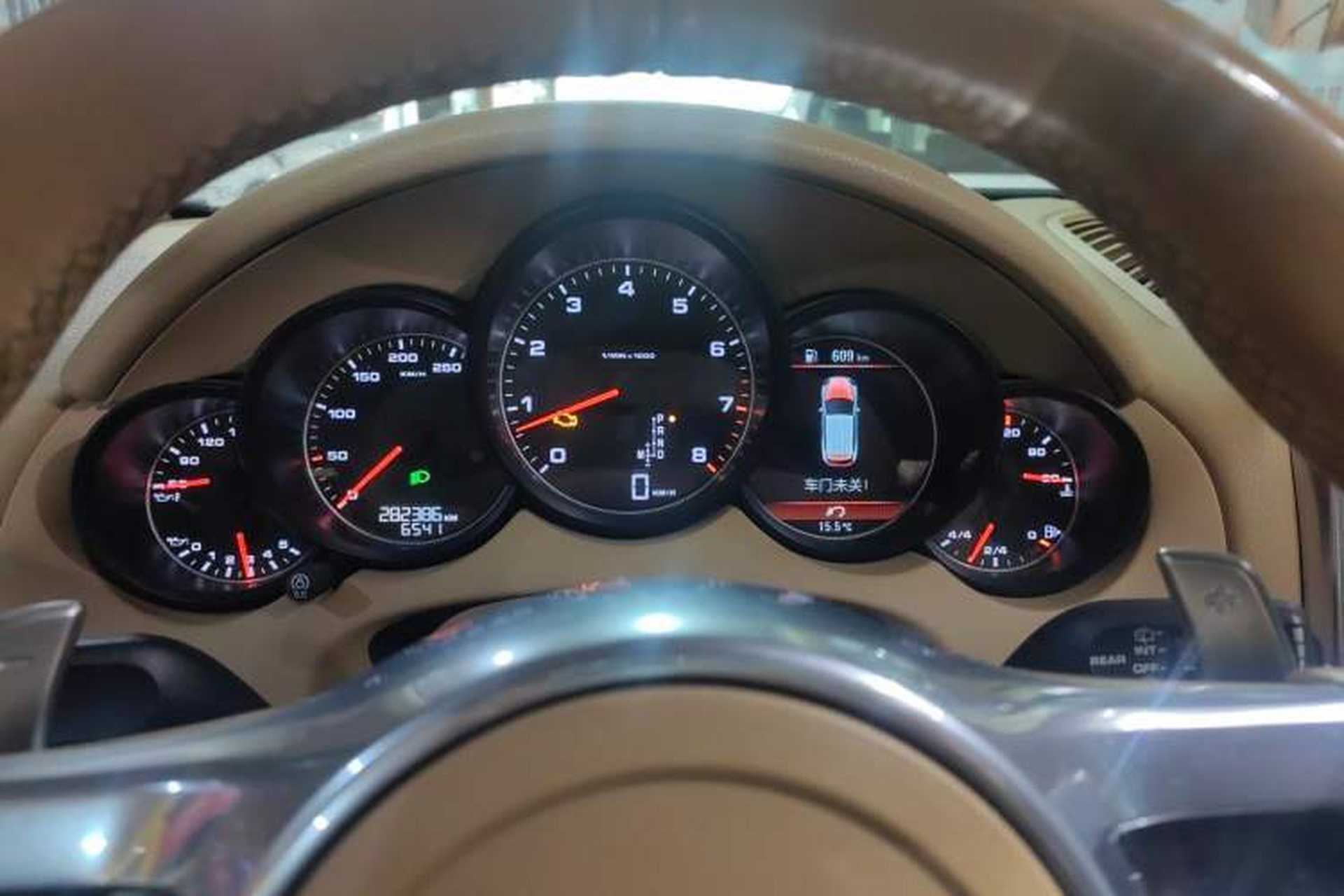 Used Porsche Cayenne 2015 Cayenne 3.0T Instrument Cluster