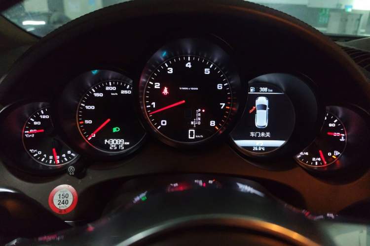 Used Porsche Cayenne 2015 Cayenne 3.0T Instrument Cluster