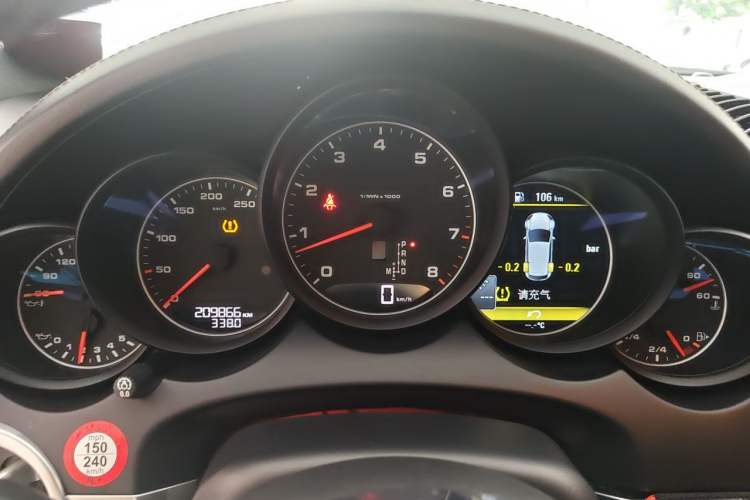 Used Porsche Cayenne 2015 Cayenne 3.0T Instrument Cluster