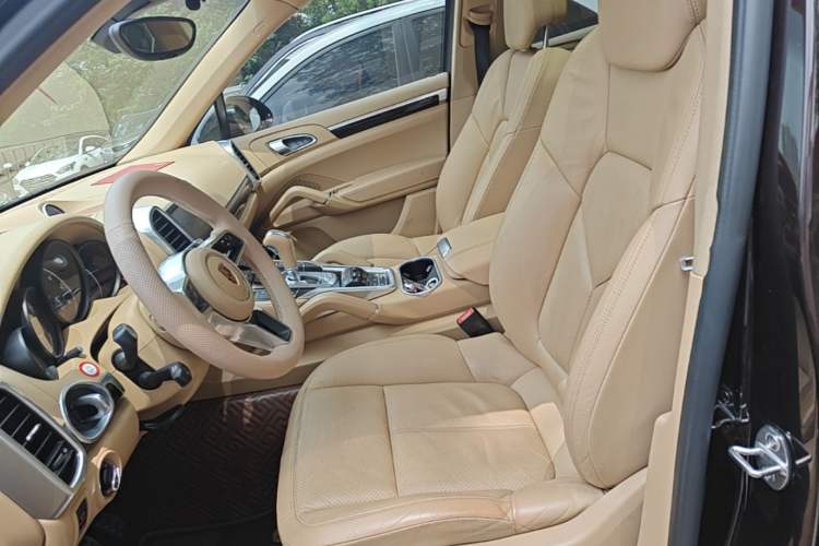 Used Porsche Cayenne 2015 Cayenne 3.0T Left Front Seat