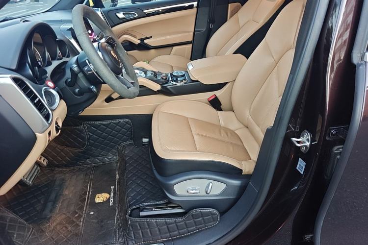 Used Porsche Cayenne 2015 Cayenne 3.0T Left Front Seat