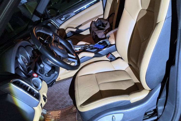 Used Porsche Cayenne 2015 Cayenne 3.0T Left Front Seat