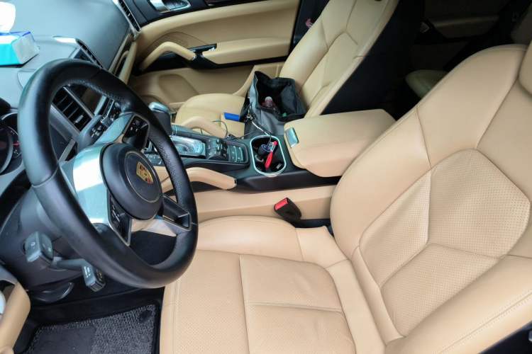 Used Porsche Cayenne 2015 Cayenne 3.0T Left Front Seat