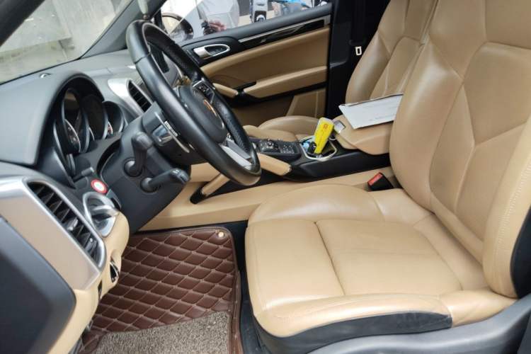 Used Porsche Cayenne 2015 Cayenne 3.0T Left Front Seat