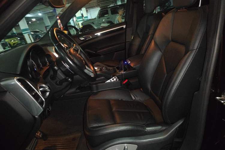 Used Porsche Cayenne 2015 Cayenne 3.0T Left Front Seat