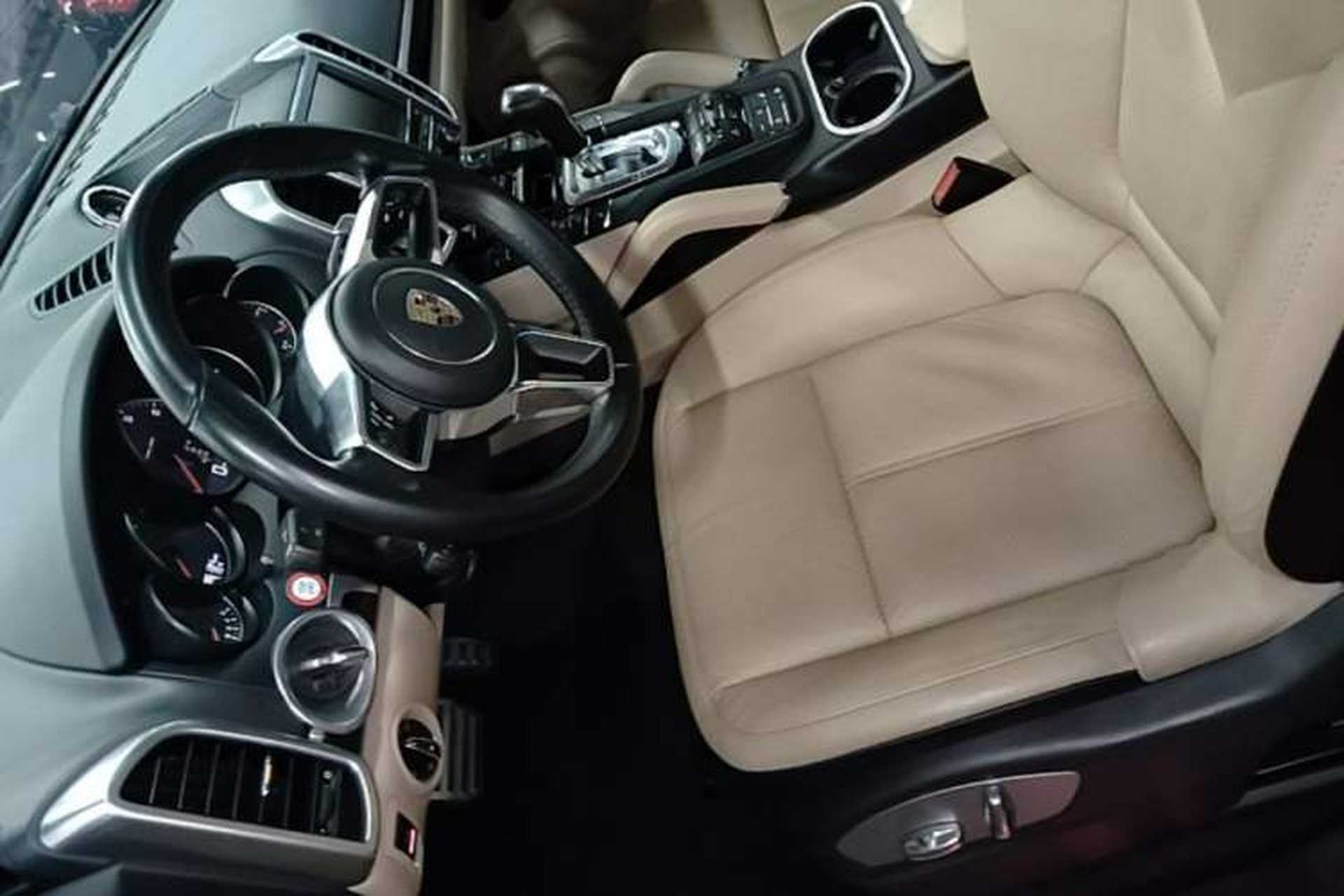 Used Porsche Cayenne 2015 Cayenne 3.0T Left Front Seat
