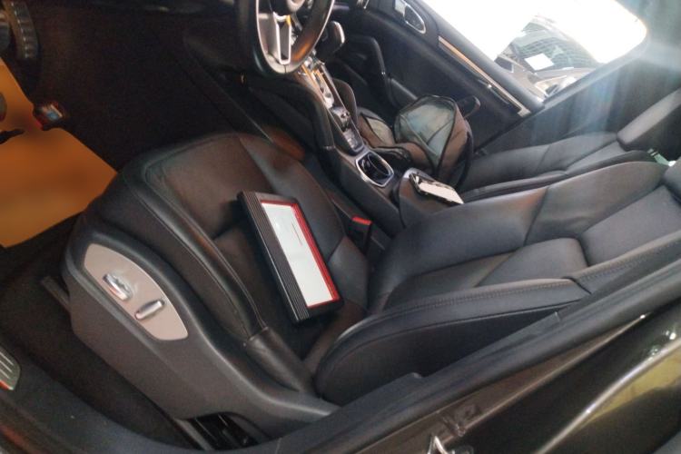 Used Porsche Cayenne 2015 Cayenne 3.0T Left Front Seat