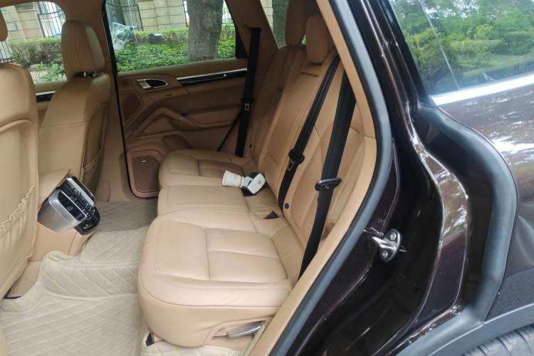 Used Porsche Cayenne 2015 Cayenne 3.0T Left Rear Seat