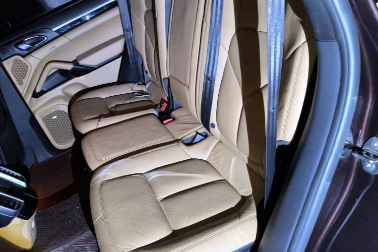Used Porsche Cayenne 2015 Cayenne 3.0T Left Rear Seat